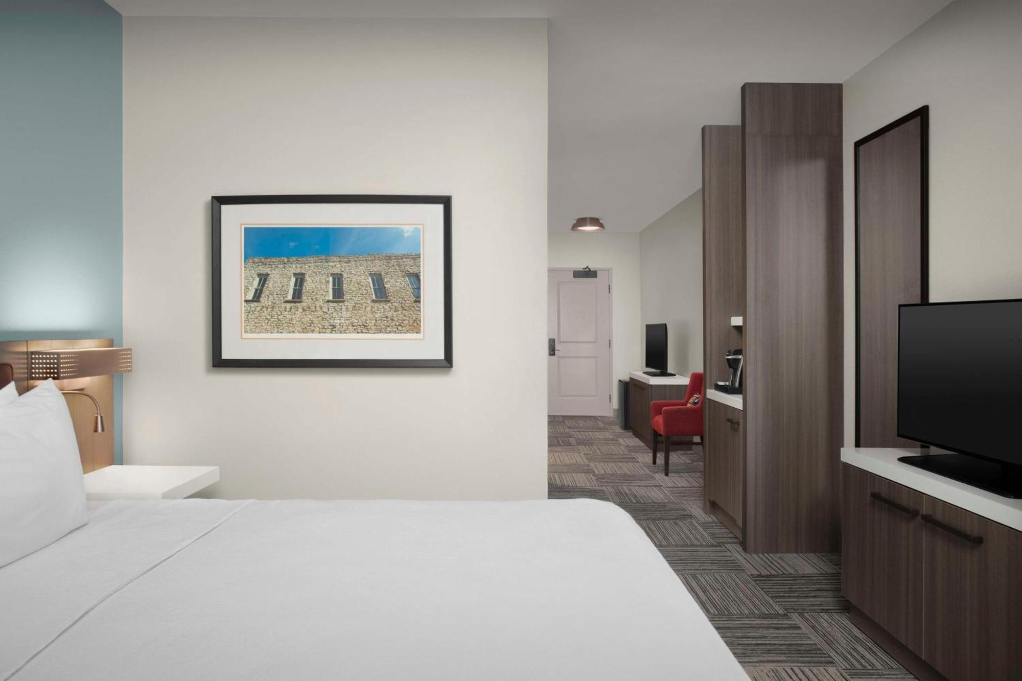 Hilton Garden Inn Granbury Bagian luar foto
